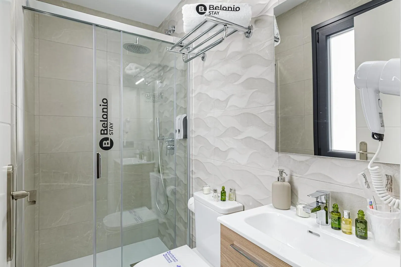 Stay Belonio L'Prados Malaga 0*,